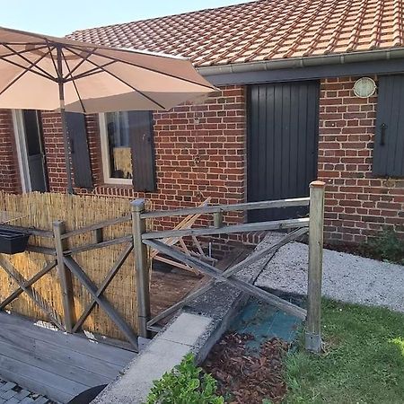 Studio Independant Avec Terrasse Vue Jardin Beauchamps  Exterior foto